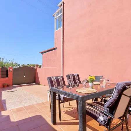 Holiday home Urbanizacion Vistamar Caleta Oasis *