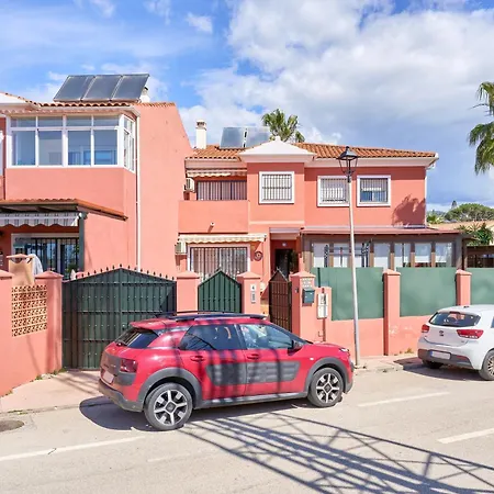 Holiday home Urbanizacion Vistamar Caleta Oasis